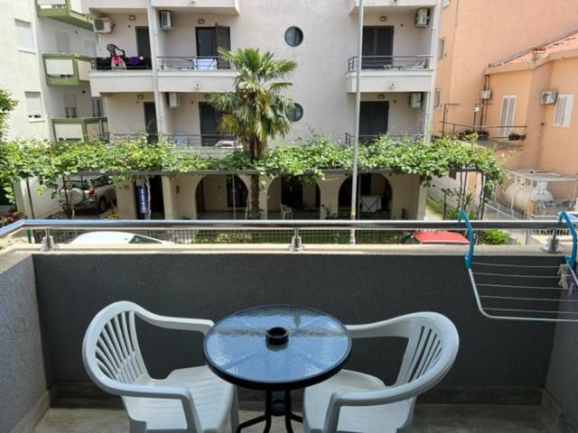 بودفا Dmd Apartmani المظهر الخارجي الصورة