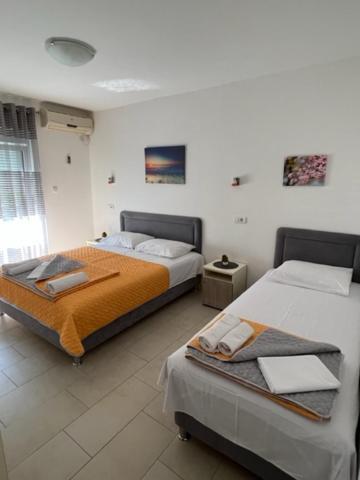 بودفا Dmd Apartmani المظهر الخارجي الصورة
